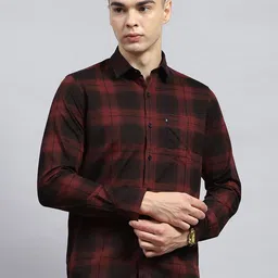 Cloak & Decker by Monte Carlo Men Spread Collar Tartan Checked Cotton Casual Shirt-picture-46