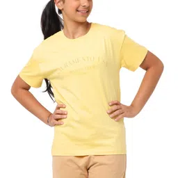 Nuego Girls Printed T-shirt with Shorts-image-77