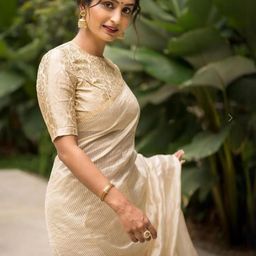 SHOPONBIT Women Striped Saree-image-111