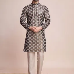 SHUBHVASTRA Men Printed Sequinned Kurta-image-14