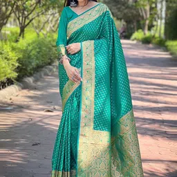 Shriyangan Ethnic Motifs Woven Design Zari Pure Silk Kanjeevaram Saree-picture-0