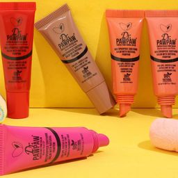 Dr. PAWPAW Tinted Nourishing Lip Balm - 10 ml - Ultimate Red-image-17