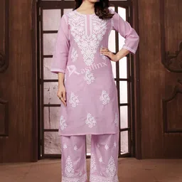 LeeliPeeri Designer Embroidered Three Quarter Sleeve Tunic & Trouser Co-Ords-picture-4
