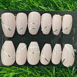 AMOK STORE Set Of 16 Reusable Artificial Nail Art Kit - Cream & Silver-61