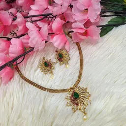 Rangrozo Jewellery Gold-Plated Kundan-Studded & Beaded Jewellery Set-23