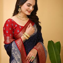 KALINI Checked Zari Kanjeevaram Saree image 4