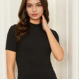 Stylecast X Slyck Crop Top-image-41