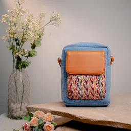 NR By Nidhi Rathi Embellished Structured Handheld Bag-12