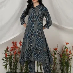 YASH GALLERY Women Cotton Blend Printed Kurta Sets-image-82