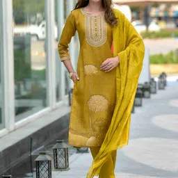 MOJILAA Women Floral Embroidered Regular Sequinned Kurta with Trousers & With Dupatta-picture-3