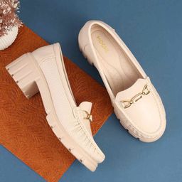 Mochi Women Textured Slip-On Loafers-34