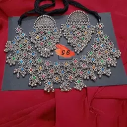 Sangria Stones Studded & Beaded Jewellery Set-14
