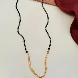 Anouk Rose Gold-Plated Artificial Stones and Beads Mangalsutra-image-8
