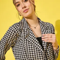 Dimpy Garments Checked Single Breasted Blazer image 2