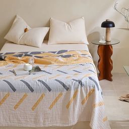 JC HOME White & Blue Geometric AC Room 300 GSM Single Bed Quilt-image-92