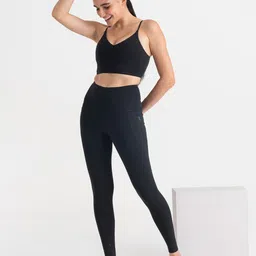 Hunnit Solid Medium Coverage Bra-22