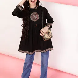 Ishti Embroidered Top image 4