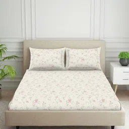 Welspun Pink & Green Floral Printed 120 TC Queen Bedsheet With 2 Pillow Covers-2