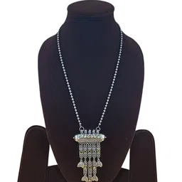 BLACKBOX Oxidised Artificial Stone Studded Jewellery Set image 2