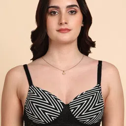 Dressberry Lightly Padded Printed Lace Bra-picture-33
