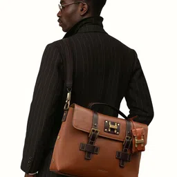 Hidesign Men Solid Leather Messenger Bag-31