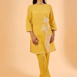 dhartii Embroidered Tunic & Trousers Co-Ord Set-picture-5