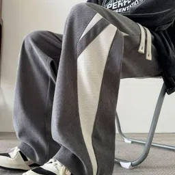 StyleCast Men Colourblocked Original Mid Rise Trousers-image-9