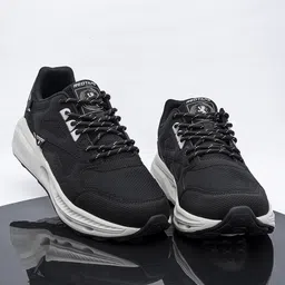 Red Tape Men Textured Everyday Sneakers-image-30
