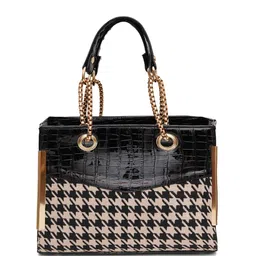 FABBHUE Checked Structured Handheld Bag with image 2