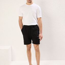 Trendyol Men Cotton Mid-Rise Regular Fit Shorts-picture-4