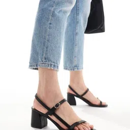 GLO GLAMP Party Block Sandals-47