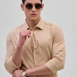 Snitch Men Smart Spread Collar Solid Cotton Slim Fit Formal Shirt-image-25