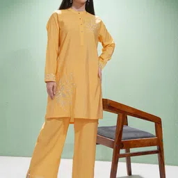 Vishudh Embroidered Tunic & Palazzo Co-Ord Set-image-8