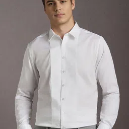 Louis Philippe Men Slim Fit Solid Spread Collar Cotton Formal Shirt-picture-9