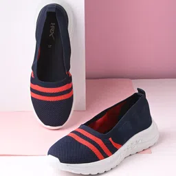 HRX by Hrithik Roshan Women Textile Walking Shoes-picture-33