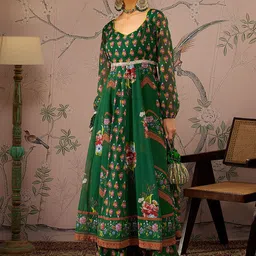 Shae by SASSAFRAS Floral Printed Sweetheart Neck Mirror Work Anarkali Kurta With Trousers-image-43