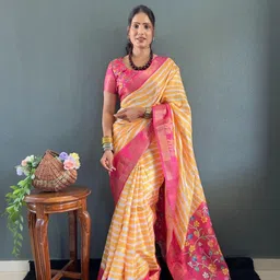 AQUILIQ Striped Zari Art Silk Kanjeevaram Saree-image-39