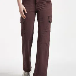 The Roadster Lifestyle Co Women Pure Cotton Straight Fit Cargo Jeans-image-63