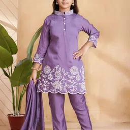 Aarika Girls Floral Embroidered Regular Thread Work Pure Silk Kurti with Trousers & With Dupatta-picture-16