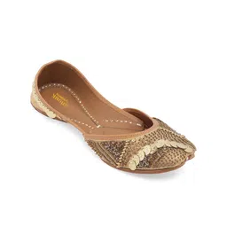 Anouk Women Ethnic Mojaris with Embroidered Flats-image-62