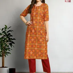 HERE&NOW Women Floral Printed Kurta with Trousers-image-71