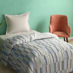 Portico Blue & White Geometric Heavy Winter 300 GSM Cotton Single Bed Comforter-image-52