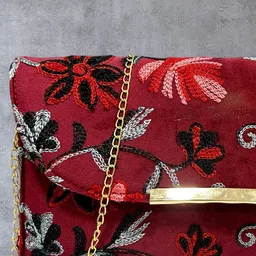 SKORPIO Ethnic Motifs Printed Oversized Structured Sling Bag image 5