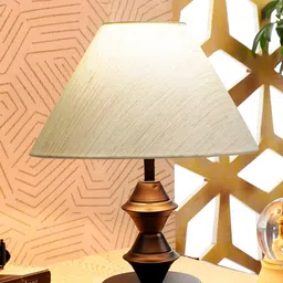 Decorcity Black Metal Traditional Bell Shaped Table Lamp-29