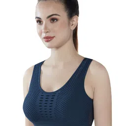 PLUMBURY Bra Half Coverage image 3