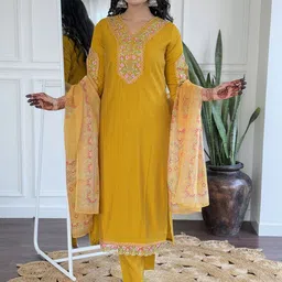 CANBIA Women Floral Embroidered Kurta with Trousers & Dupatta-image-37