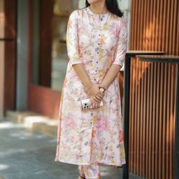 HAY Printed Mandarin Collar Neck Top With Trousers Co-Ords-image-45