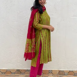 KALINI Women Printed Regular Kurta with Trousers & With Dupatta image 3