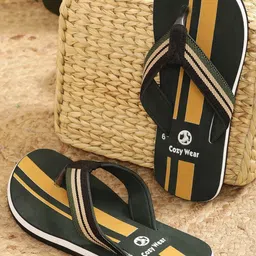 Cozy Wear Men Green Flip Flops-picture-3