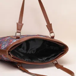 Anouk Up To 18 Inch Laptop Floral Printed Structured Handheld Bag image 4